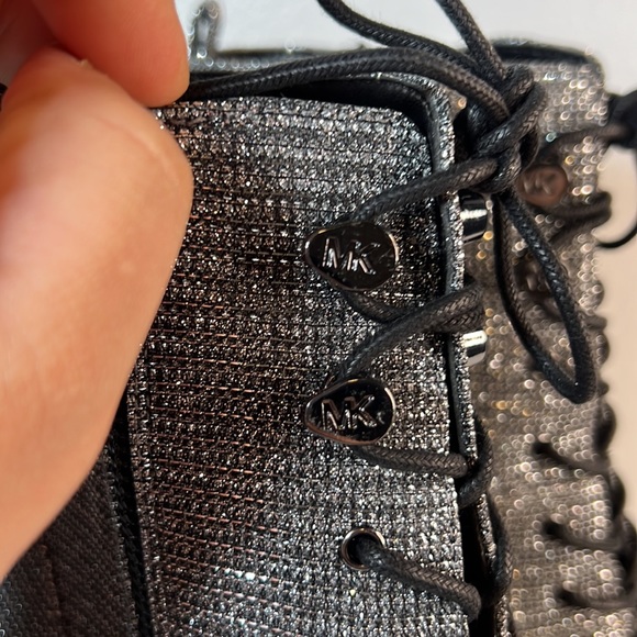 Women’s Michael Kors sparkle for days combat boots, size 5.5 - Picture 9 of 16